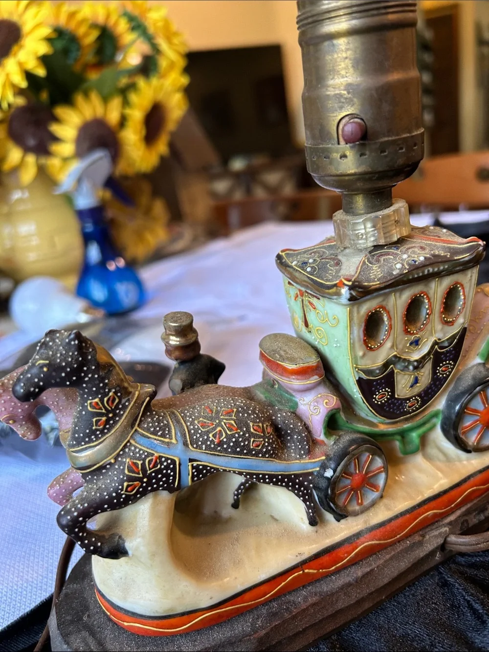 Vintage Ceramic Carriage Lamp with Horse and Driver - Multicolor